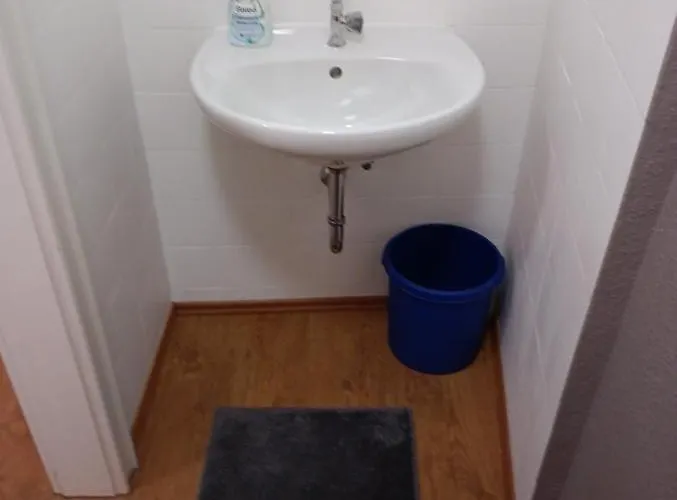 Sleepwell5 Apartment *